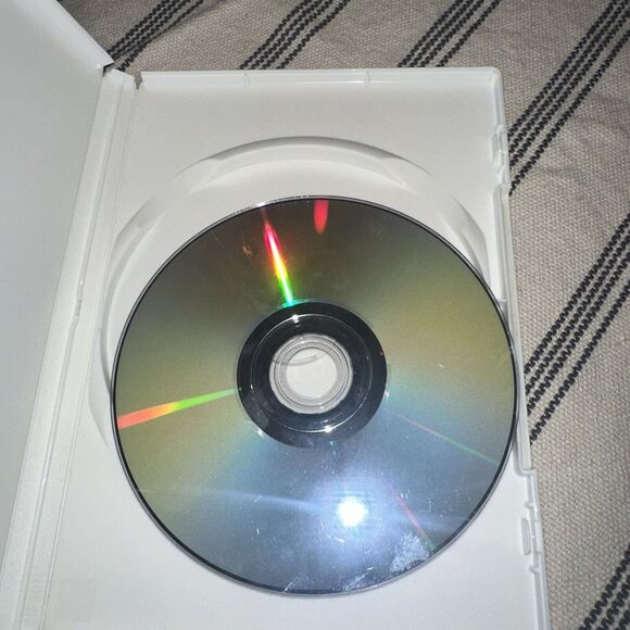 Karaoke Revolution Presents: American Idol Encore - Nintendo Wii Game Tested - Picture 3 of 3